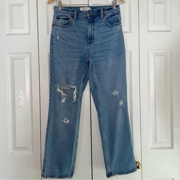 Abercrombie & fitch ripped the ‘90s straight ultra high rise Jean 29/8s - Picture 5 of 13